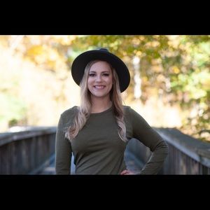 Meet your Posher, Hannah